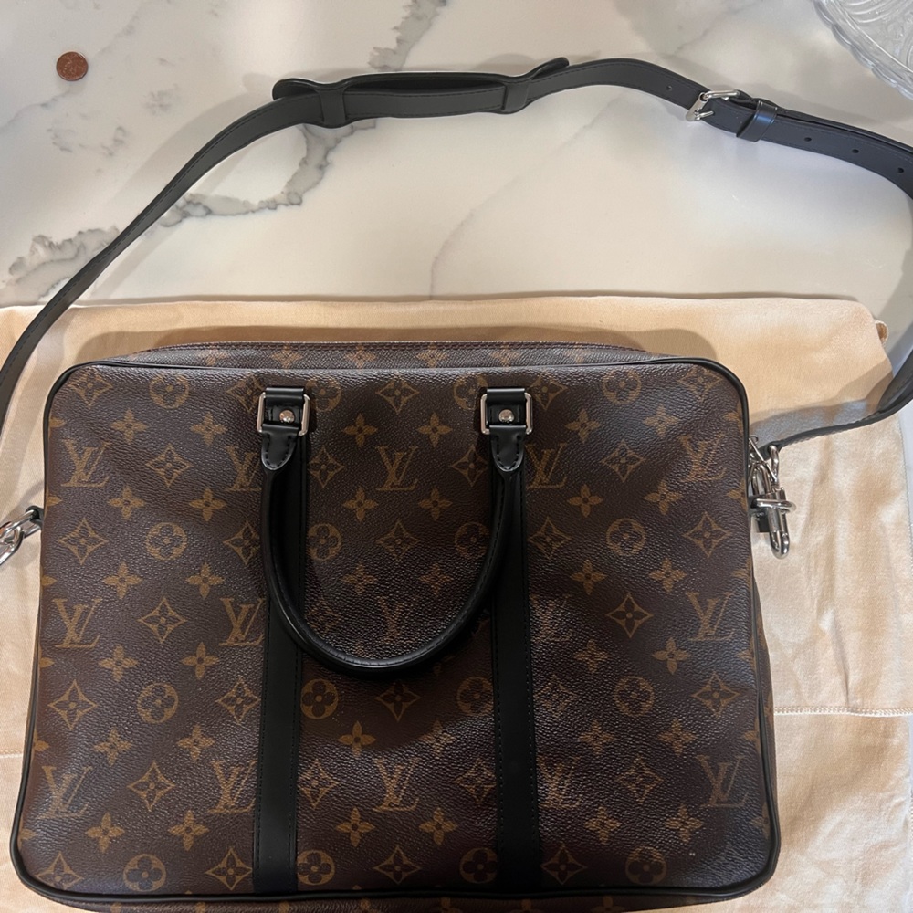Brand New Louis Vuitton Briefcase. Never used. Box, receipt and dust bag - Picture 2 of 6